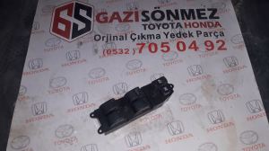 2004-2007 toyota corolla 4`lü cam düğmesi
